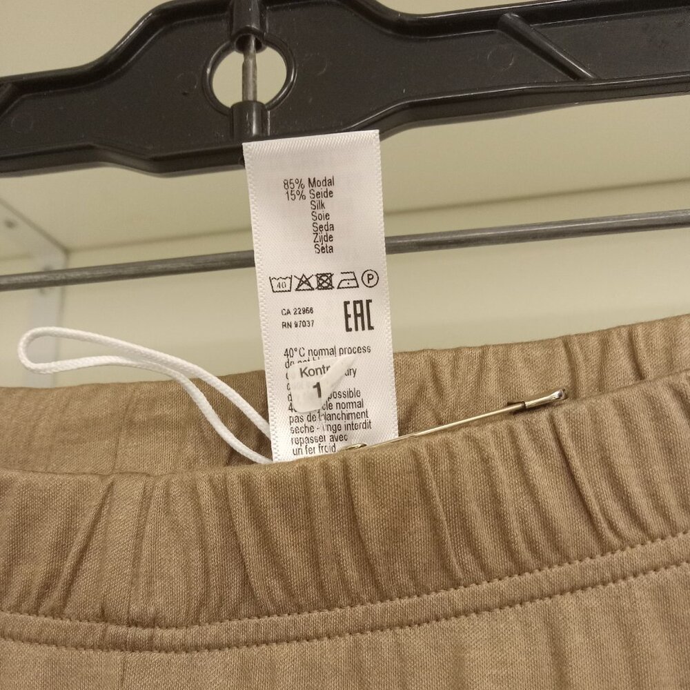 Hanro of Switzerland Sleepwear Tan Pant in Size XS - Picture 4 of 4